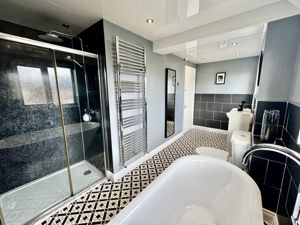 Photo 17- click for photo gallery